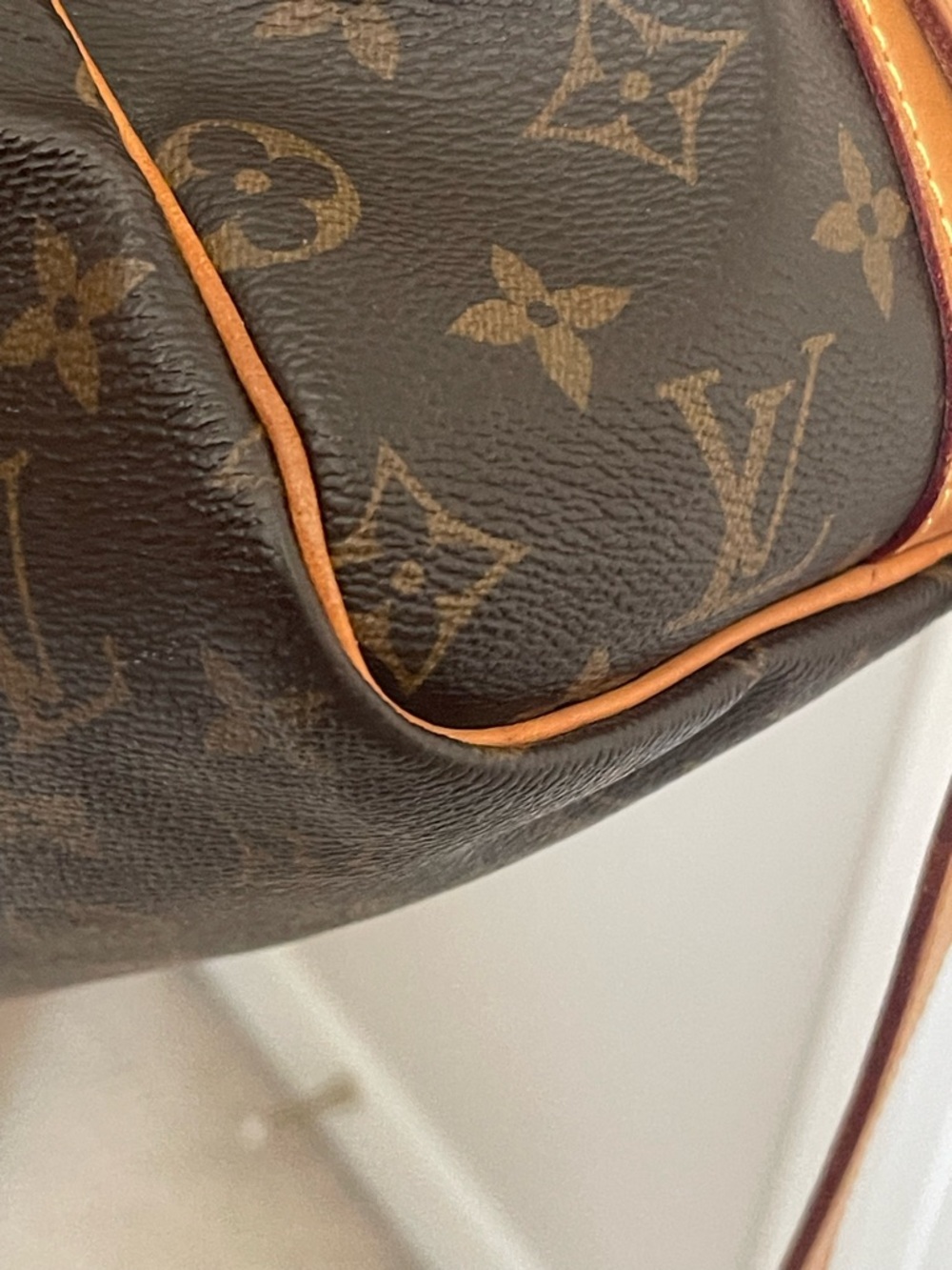 Louis Vuitton Monogram Speedy 30 Bandoulière Shoulder Bag - Picture 6 of 16